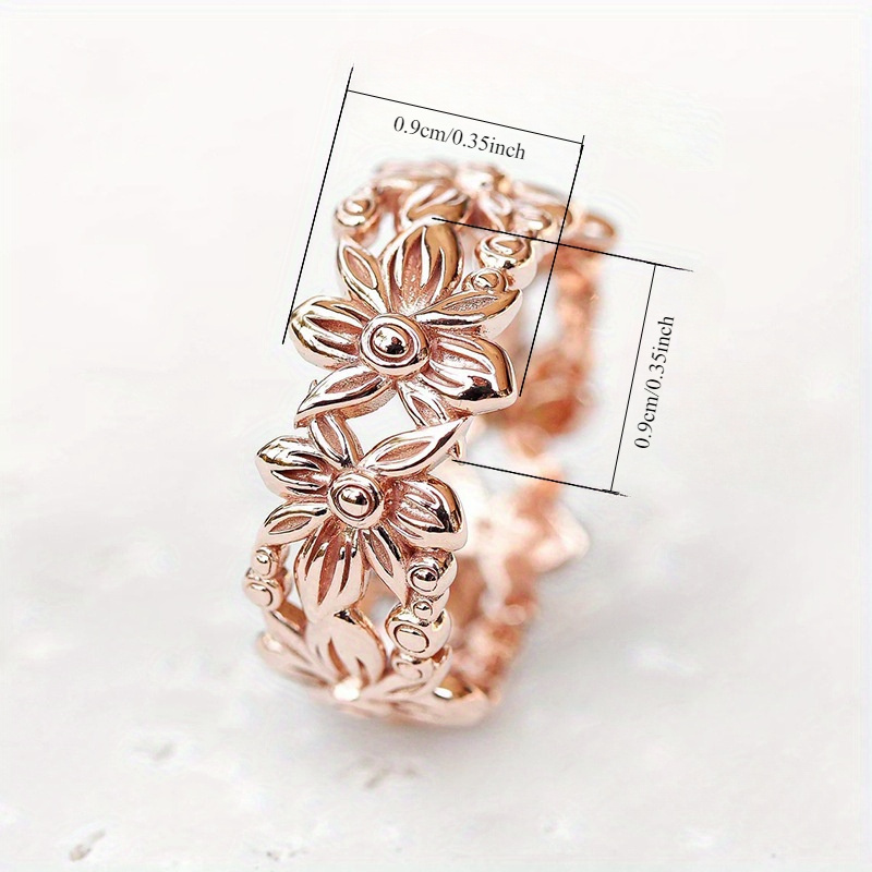 Vintage Rose Golden Daisy Band Ring